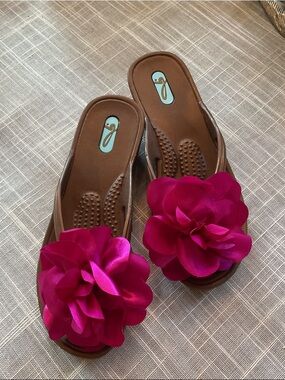 OKA b. Brown Slide Mules with Fuchsia Flower Embellishment
